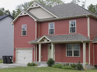 433 Leslie Wood Dr, Clarksville, TN 37040