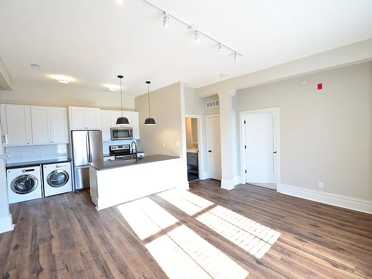 Kitchen & Living Space