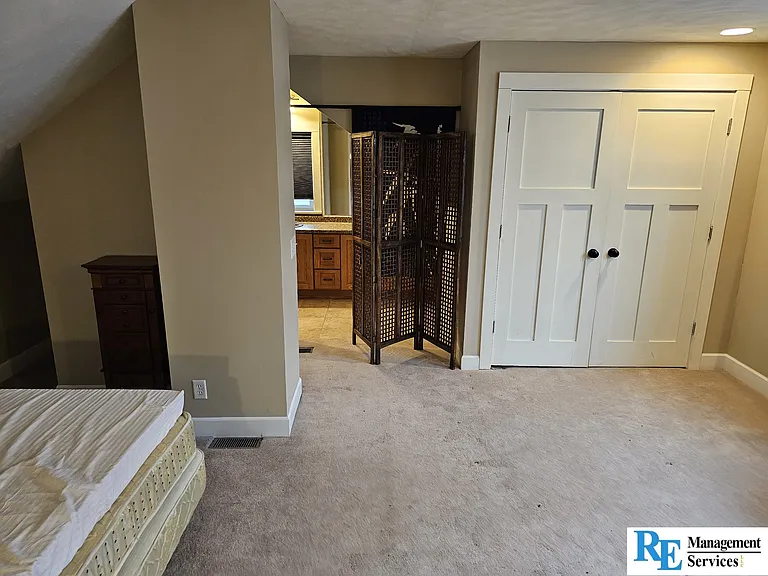 1503 S 50th St — Photo 17