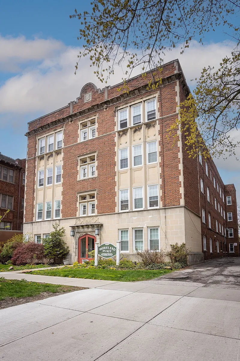 Building Photo - 2666 N Moreland Blvd