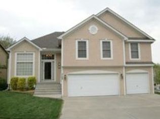 5708 N Ames Ave, Kansas City, MO 64151