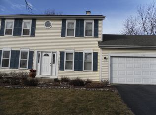 736 Gardenia Ln, Bartlett, IL 60103