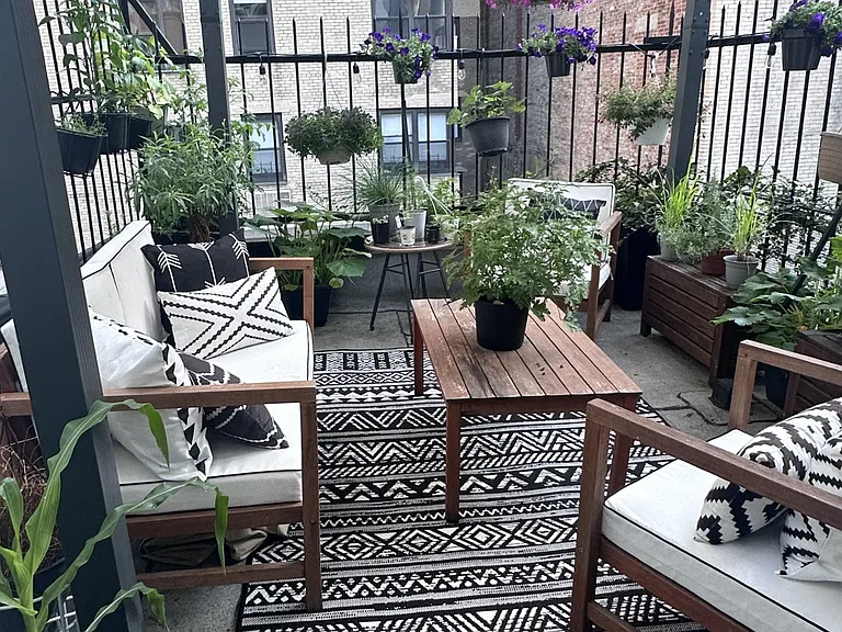 22 E 81st St #4B — Photo 6