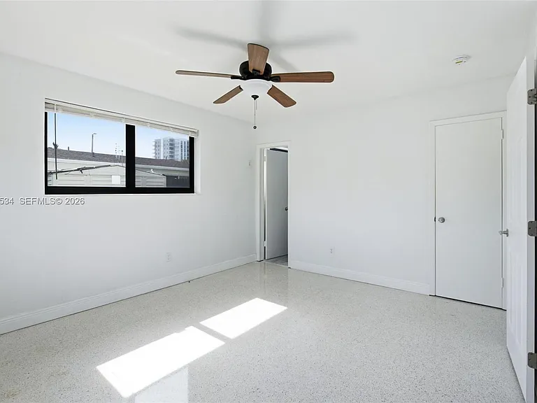 2625 SW 29th Ave #2625 — Photo 11