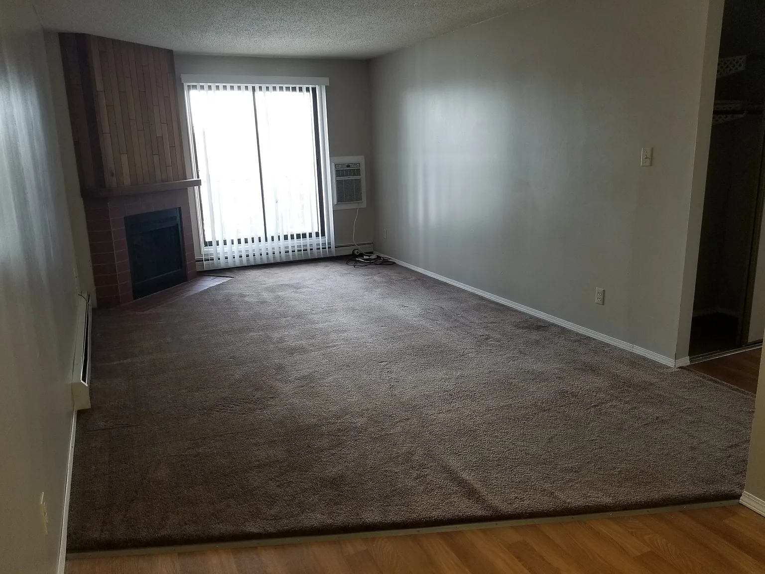 310 Stillwater Drive — Photo 2
