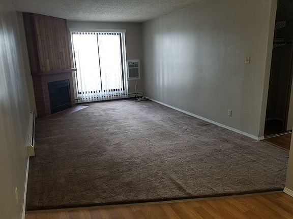 2nd image of 310 Stillwater Dr