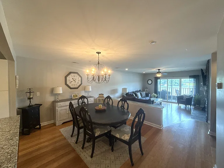 9817 Emerald Point Dr #8 — Photo 6