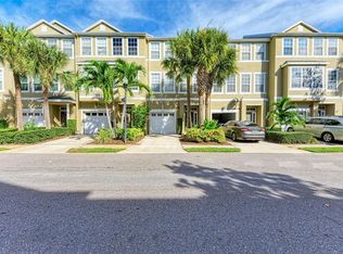 3047 Pointeview Dr, Tampa, FL 33611