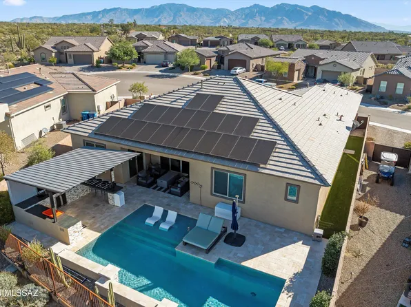 10879 N Cactus Point Dr, Tucson, AZ 85742