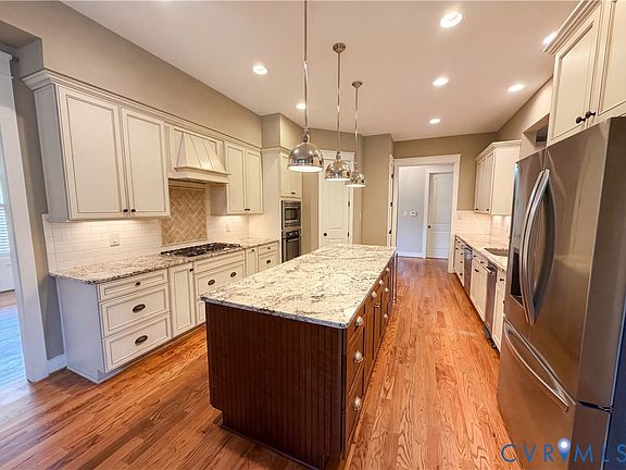 2nd image of 16201 Alsdell Rd