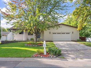 12083 Robin Rd, Osseo, MN 55369