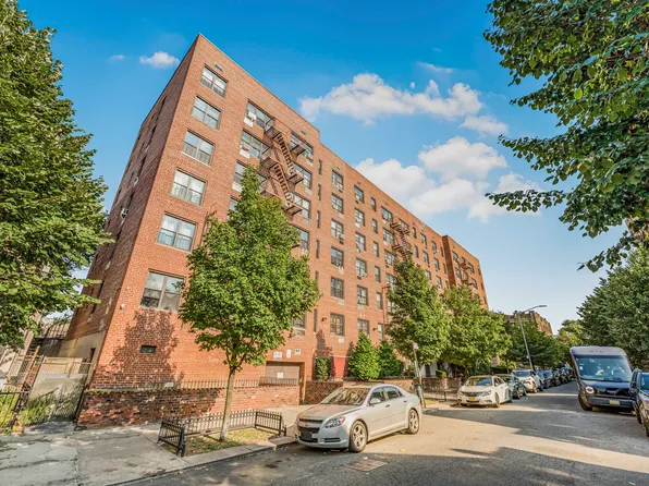 425 East 26th Street image 18 of 19