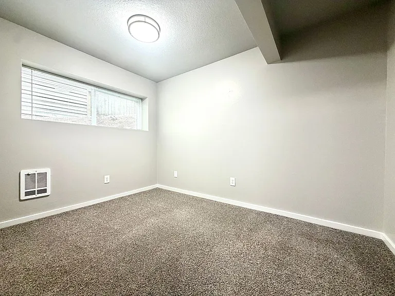 3225 SE Alder Ct #1-6 — Photo 10
