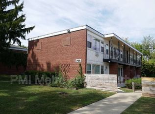 748 E 5th Ct, Des Plaines, IL 60016