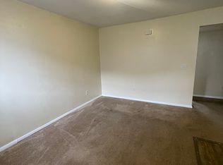 611 Davis St #C, Radford, VA 24141