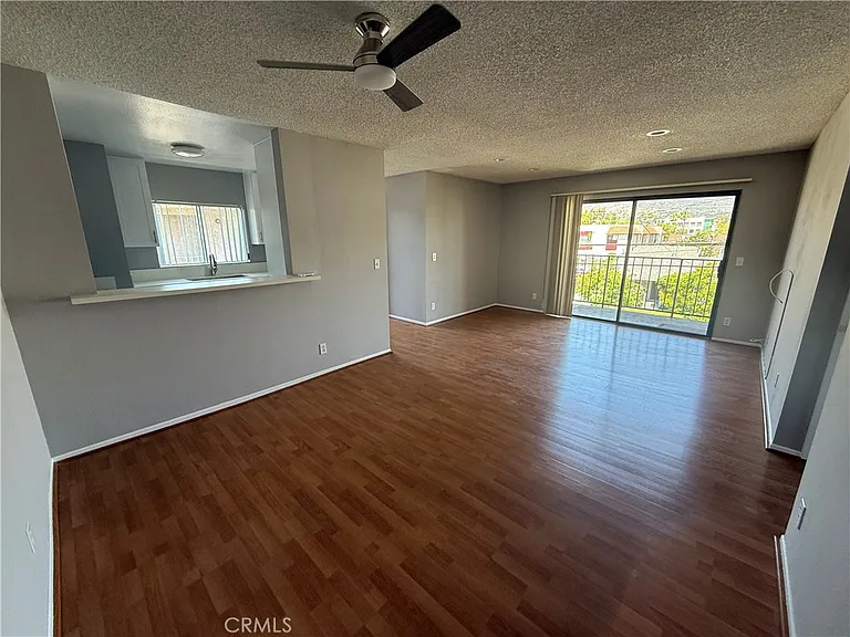 822 E Lomita Ave #5 — Photo 4