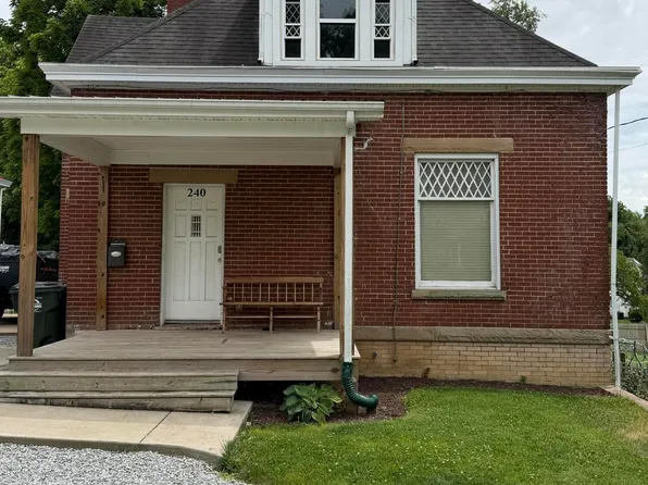 240 W High St, Mount Sterling, KY 40353