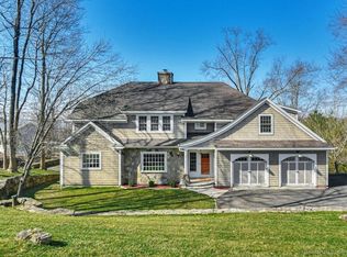 34 Pocono Ridge Rd, Brookfield, CT 06804