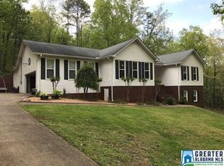 102 Stillwood Dr, Columbiana, AL 35051