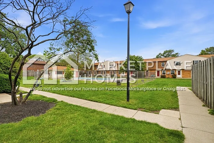 5702 Beechcroft Rd #D — Photo 27