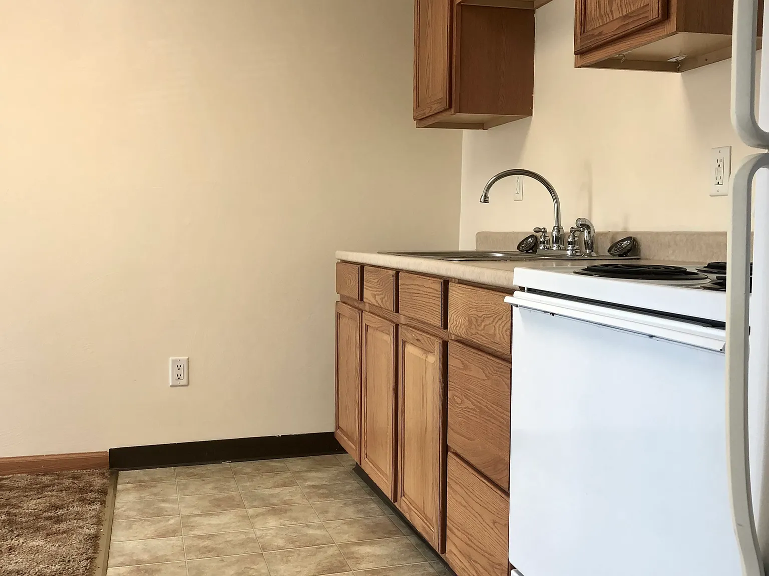 1 bed, $700 — Photo 4