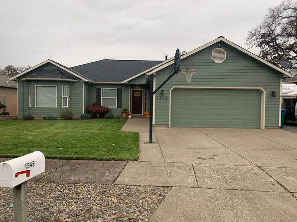 1545 Meadowlark Dr, Stayton, OR 97383