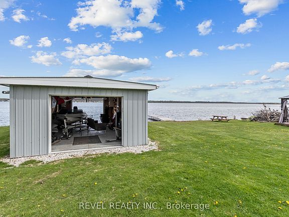 2nd image of 151 Beehive Dr