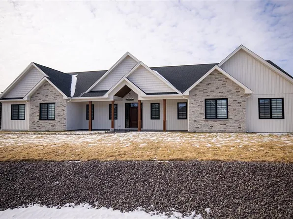 22 Balsamwood Road, Paradise, NL A1L4K9