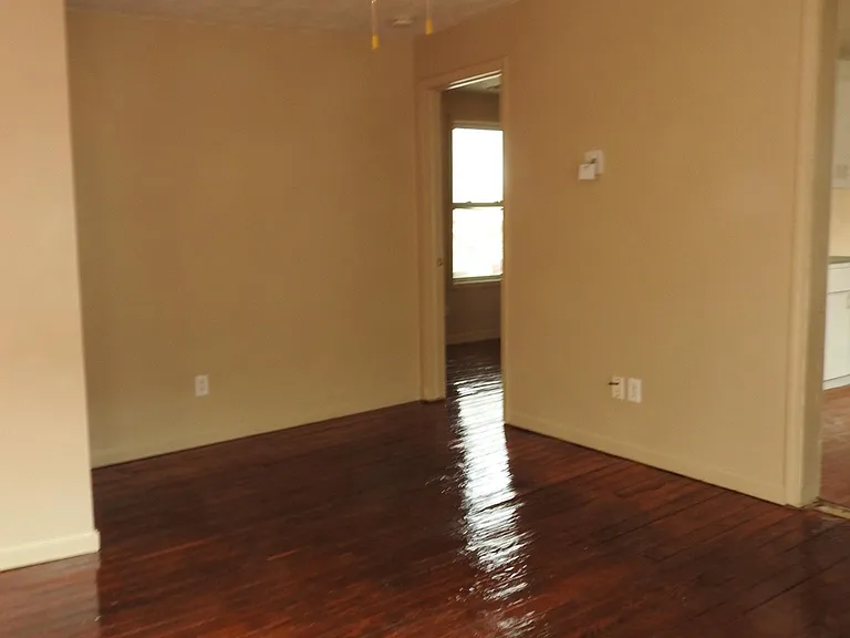 310 Gold Ave NW — Photo 7