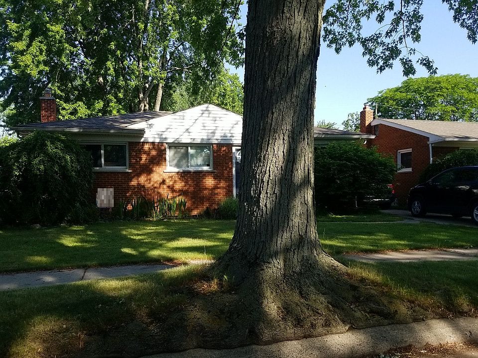 1st image of 32513 New York St