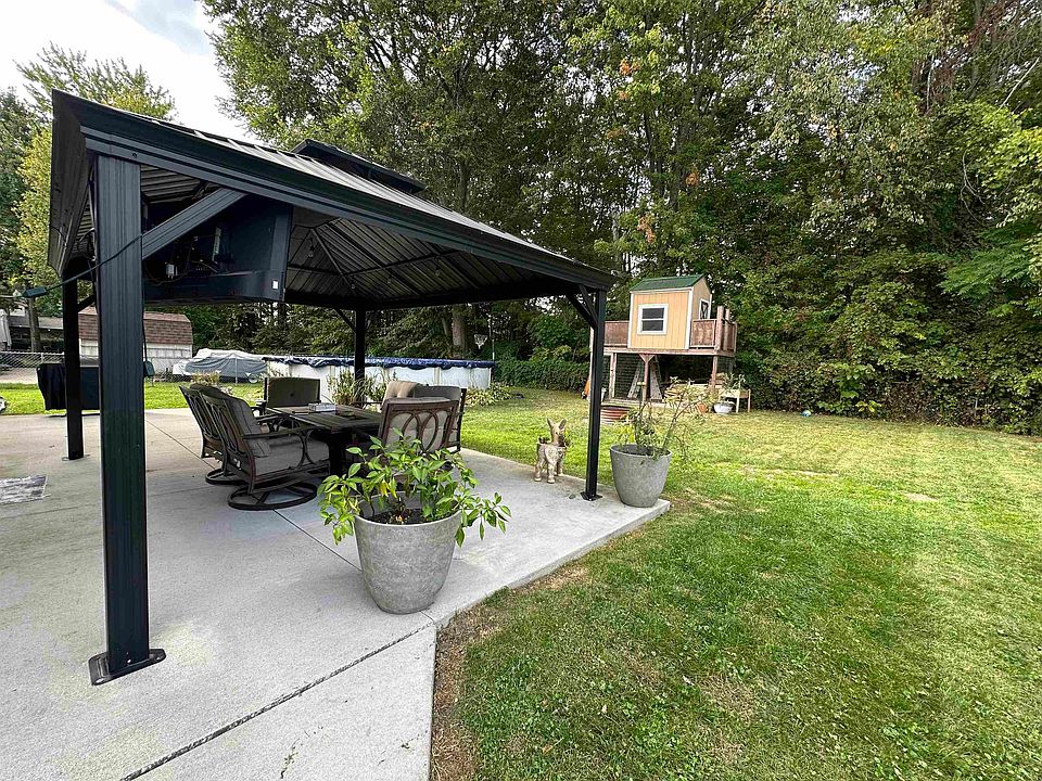 34335 Lakewood Dr, photo 20