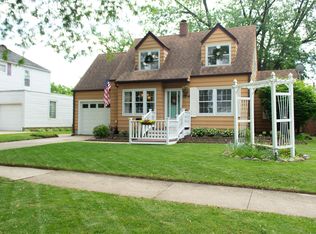 1204 Oneida St, Joliet, IL 60435