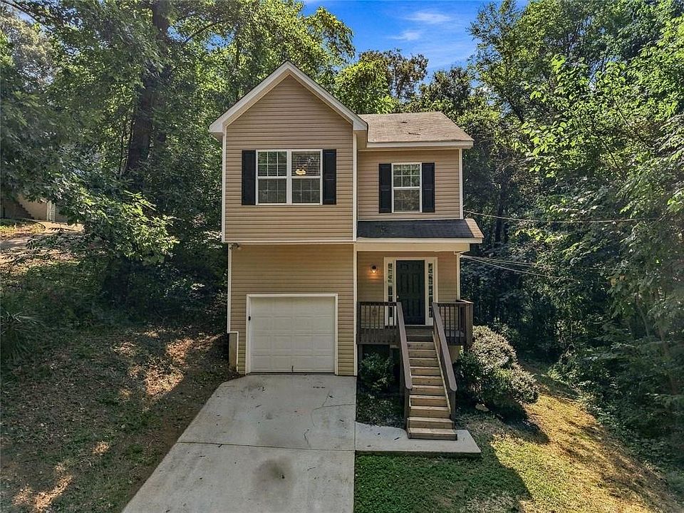 1st image of 4421 Wallace Cir
