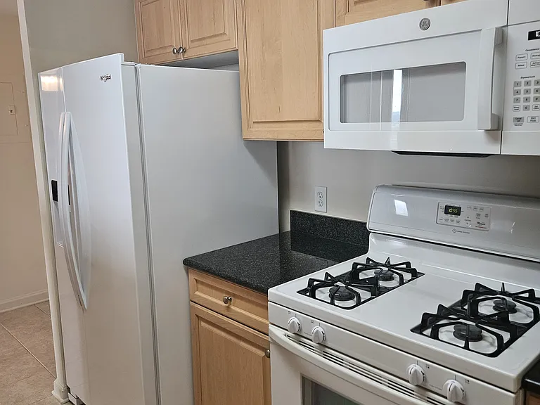 2726 Gallows Rd #1503 — Photo 4