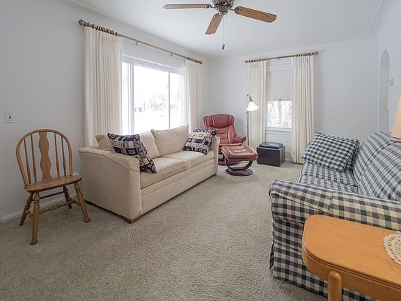 2821 Wellington Rd-103