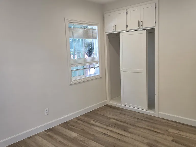 3107 Gleason Ave #1/2 — Photo 9