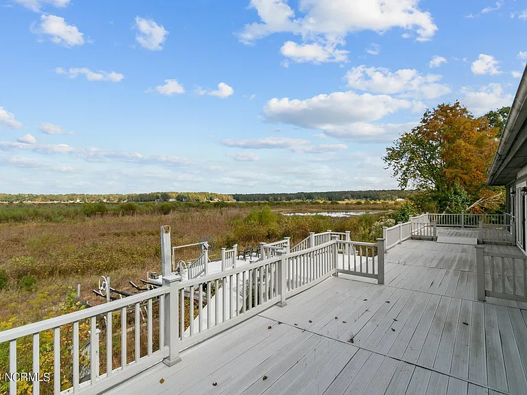 867 Castleberry Ct — Photo 40