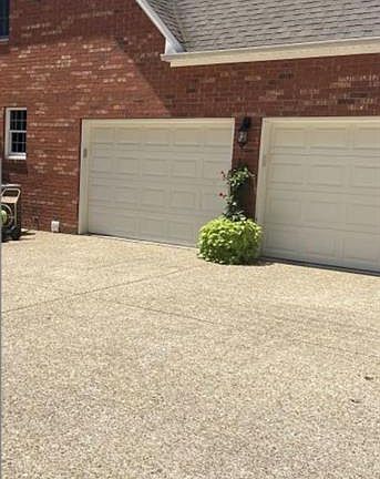 3rd image of 15336 Middle Creek Rd