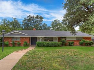 1804 Aden Rd, Fort Worth, TX 76116