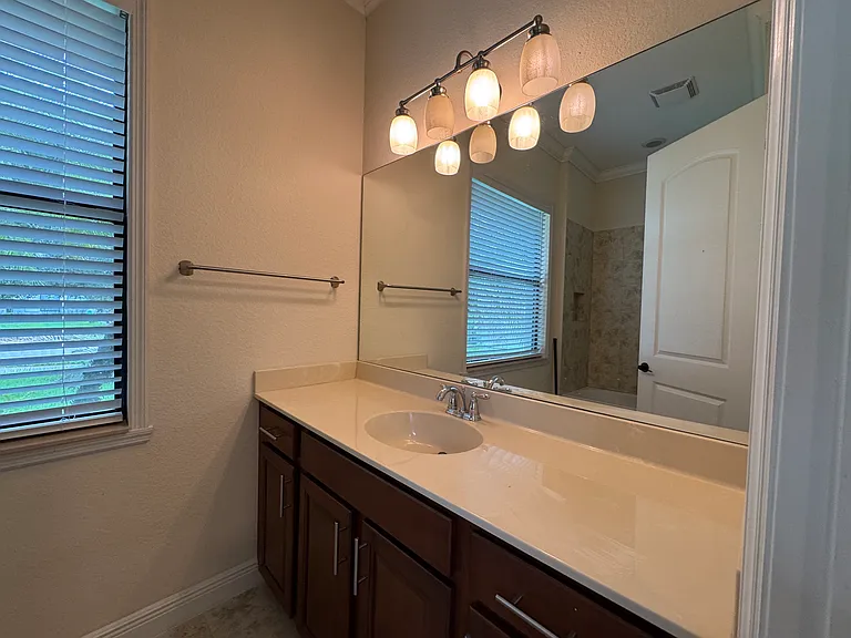 1520 Raffina Ct — Photo 10