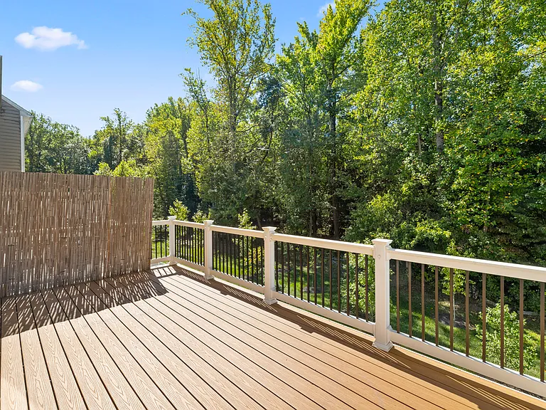 4901 Forest Pines Dr — Photo 3