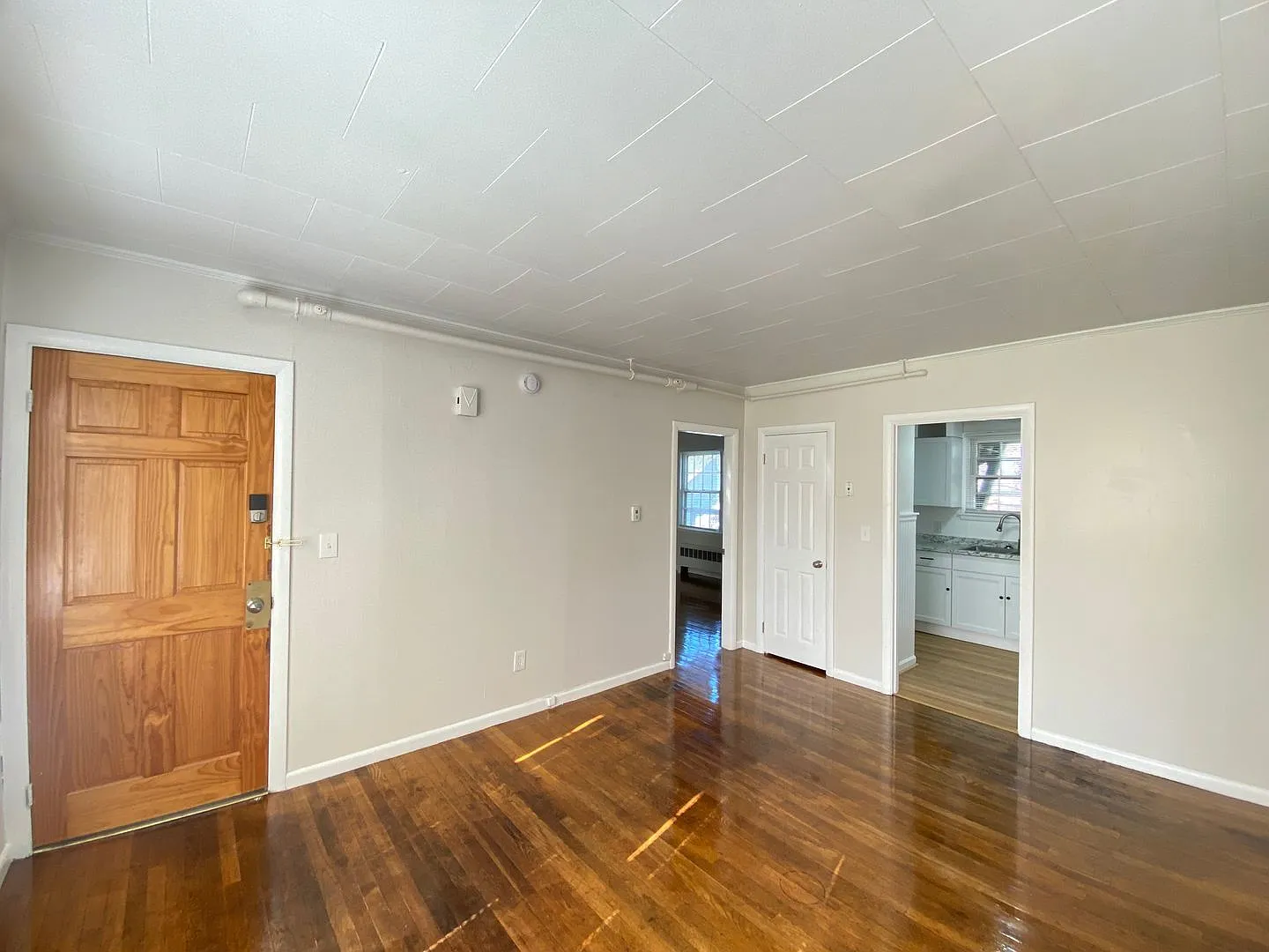 1 bed, 1.0 bath, 534 sqft, $1,575 — Photo 4