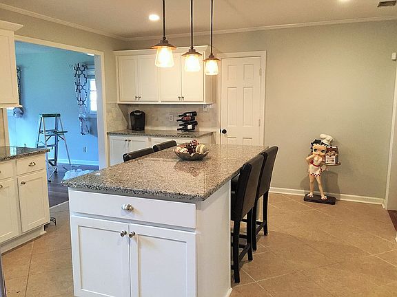 Open kitchen tons of storage