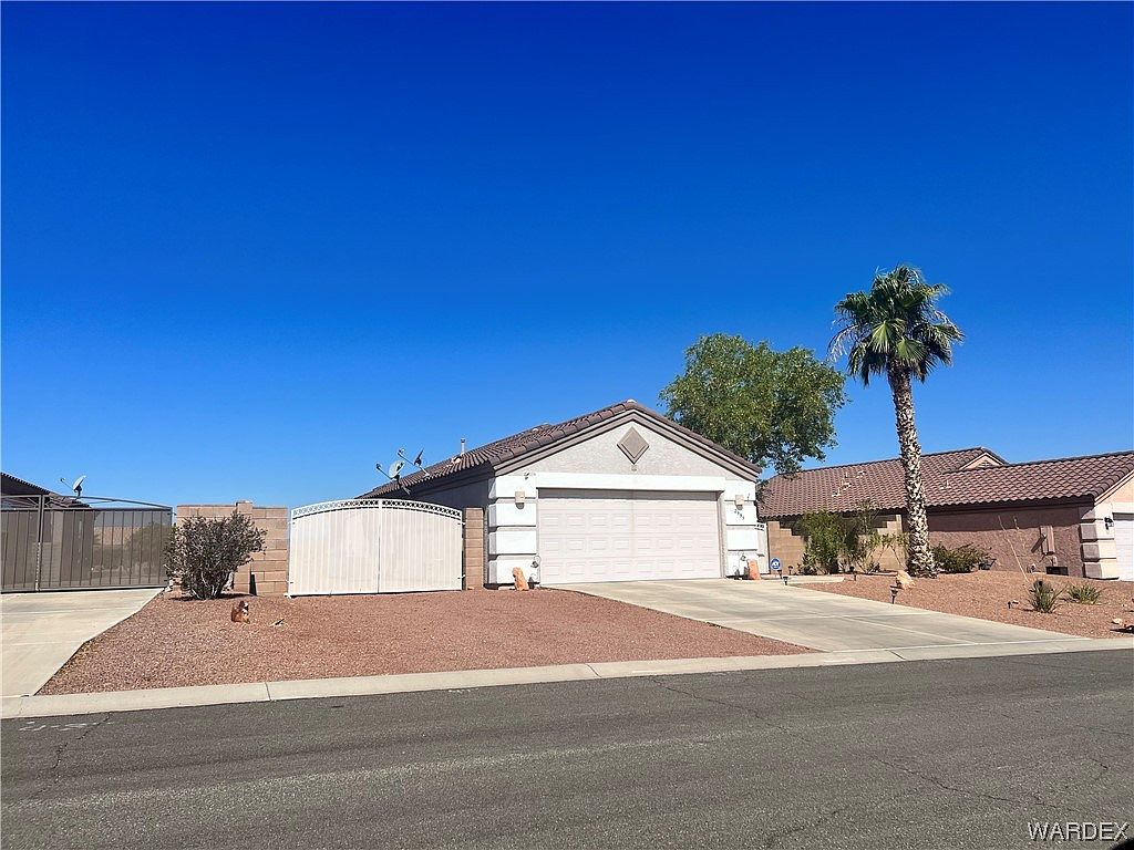2993 Carefree Dr, Bullhead City, AZ 86442 MLS 002569 Zillow
