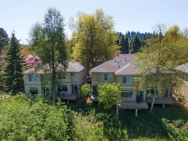 Kentfield Townhomes I & II — Photo 52