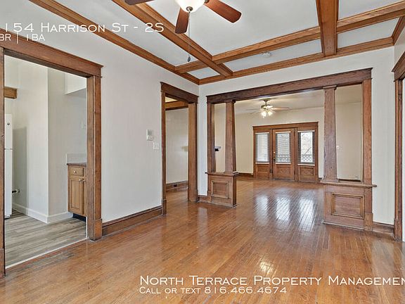 4th image of 4154 Harrison St #2S