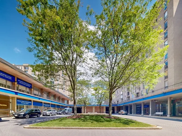 77 Pond Ave APT 1207, Brookline, MA 02445