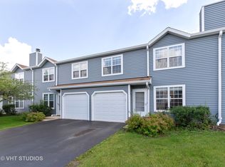 504 Meadow Hill Ln, Round Lake Beach, IL