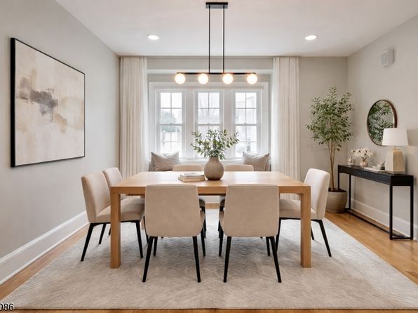 16 Sherman Ave Floor 1