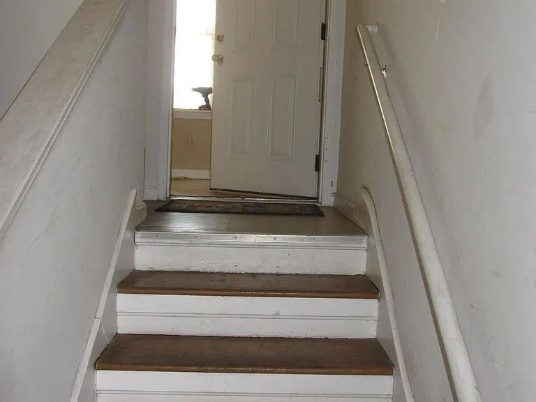 535 E Kentucky St #2F — Photo 4